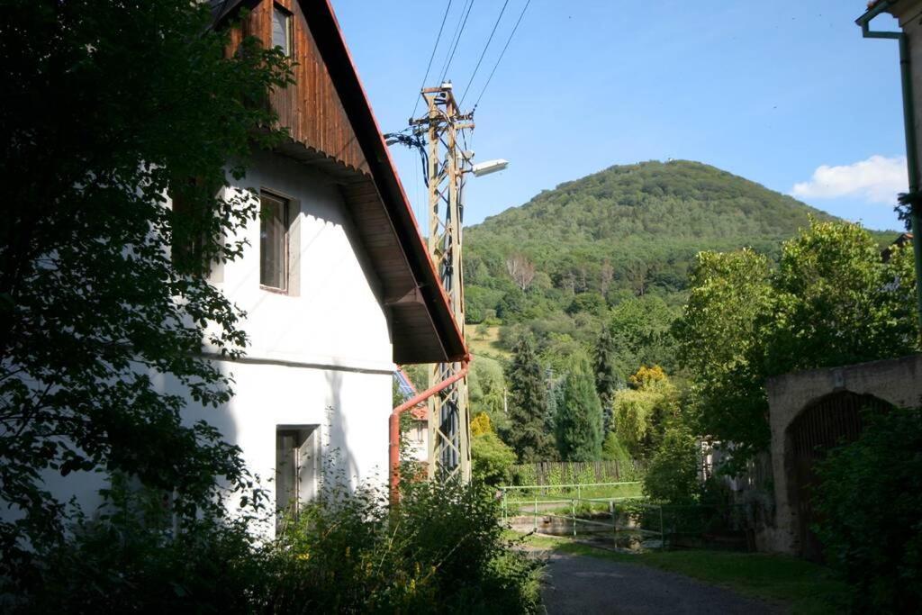 Pobyt V Chko Ceske Stredohori Pod Horou Milesovkou Villa Teplice Eksteriør bilde